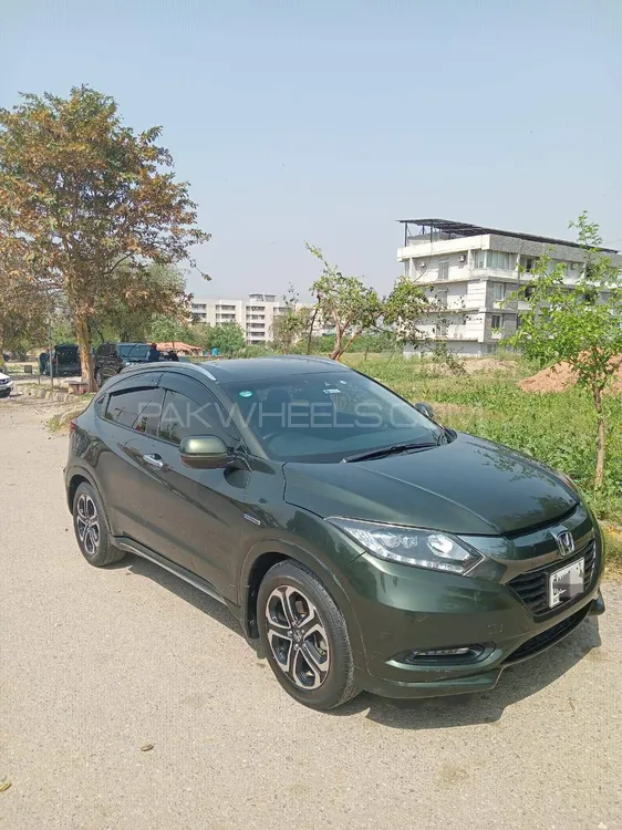 Honda Vezel 2016 for Sale in Lahore Image-1