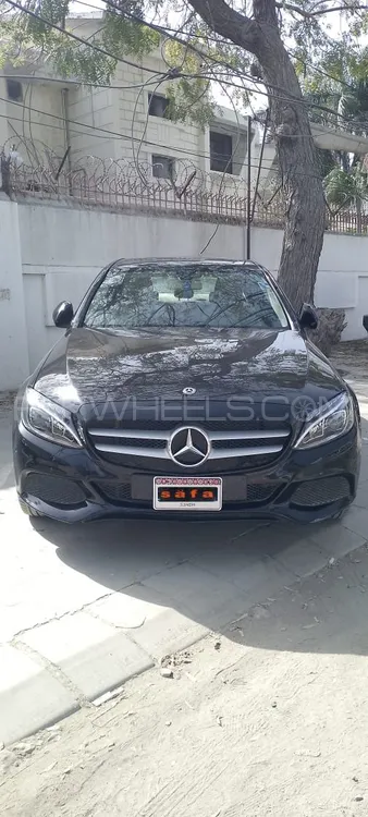 Mercedes Benz C Class 2018 for Sale in Karachi Image-1