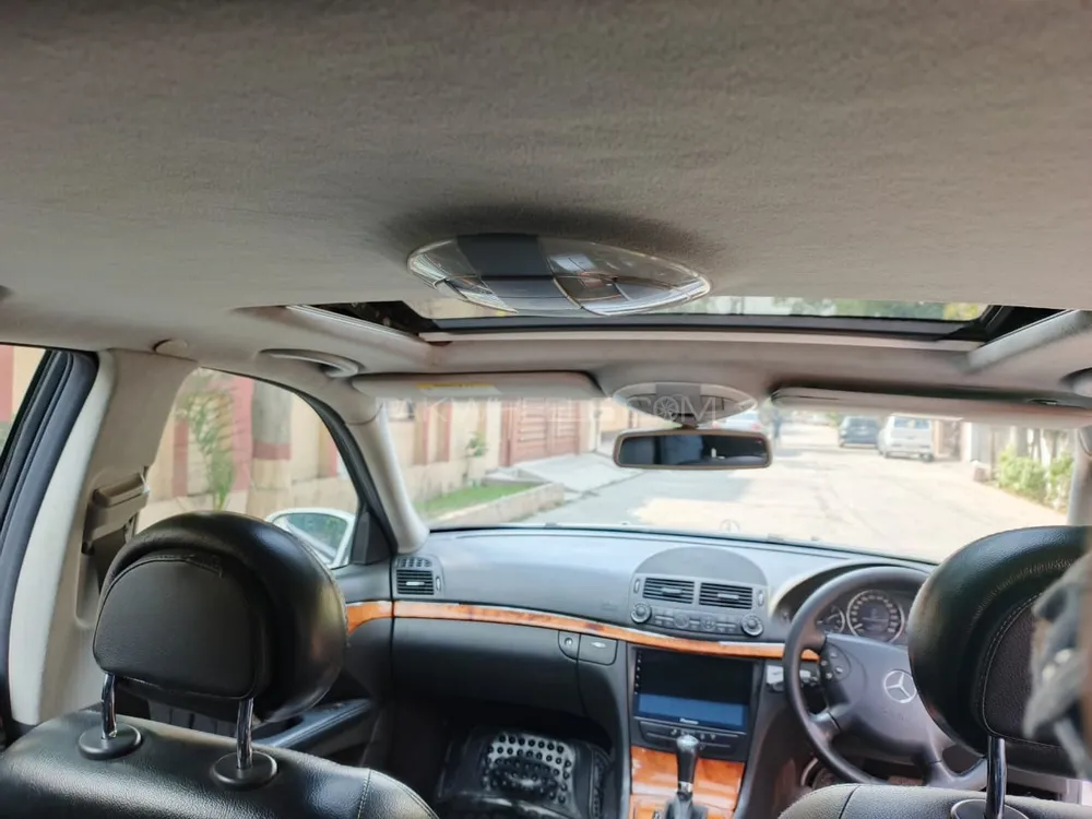 مرسڈیز بینز ای کلاس 2005 for Sale in لاہور مرسڈیز بینز ای کلاس 2005 for Sale in لاہور Image-18