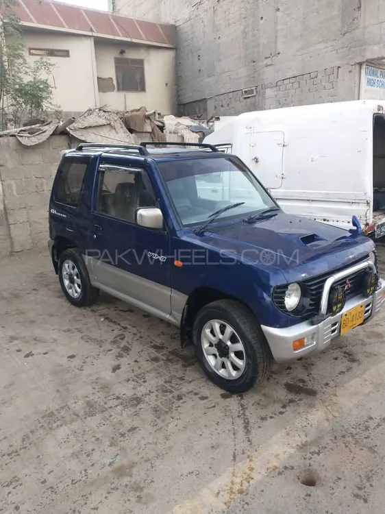 Mitsubishi Pajero 1995 for Sale in Karachi Image-1