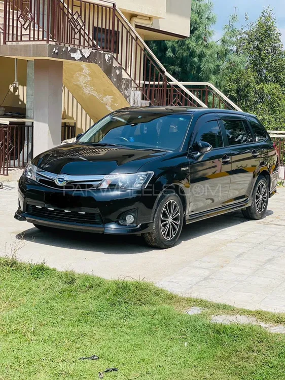 Toyota Corolla Fielder 2014 for Sale in Rawalpindi Image-1