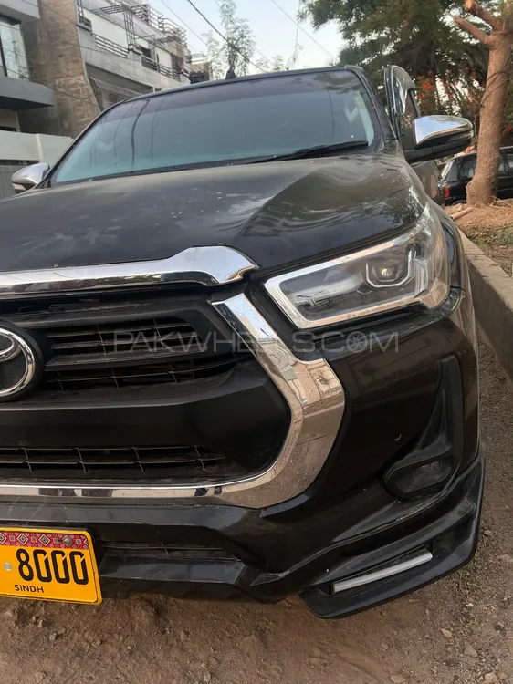 Toyota Hilux 2021 for Sale in Karachi Image-1