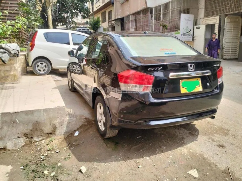 Honda City 2009 for Sale in Okara Image-1