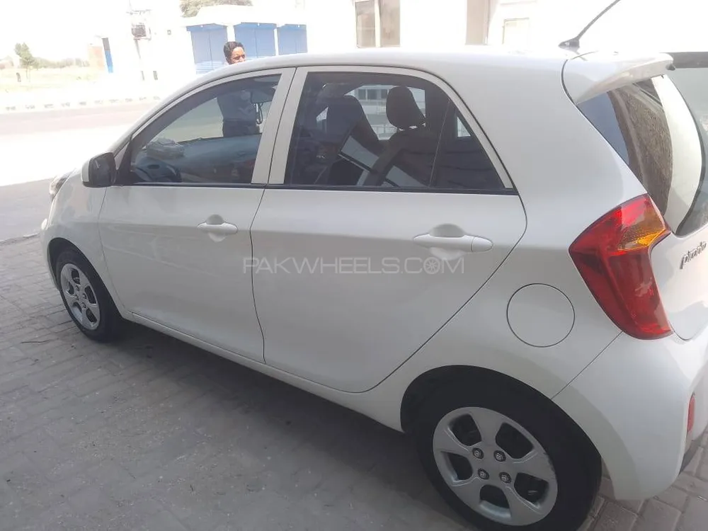 KIA Picanto 2023 for Sale in Rahim Yar Khan Image-1