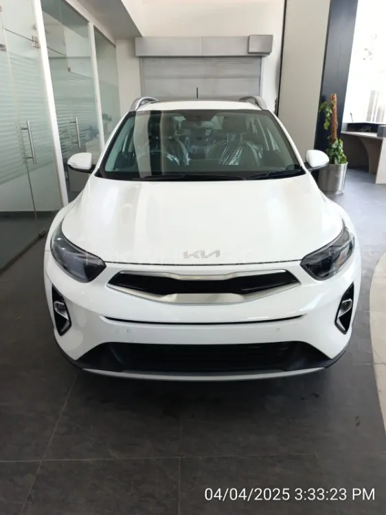 KIA Stonic 2025 for Sale in Karachi Image-1