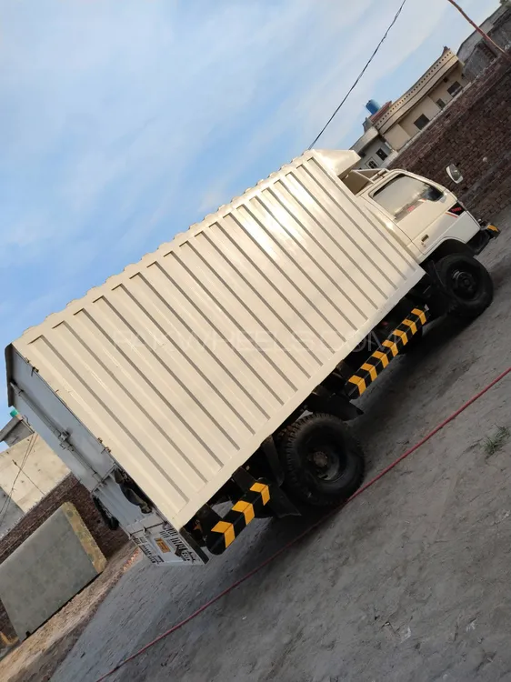 Mazda Titan 1999 for Sale in Sialkot Image-1