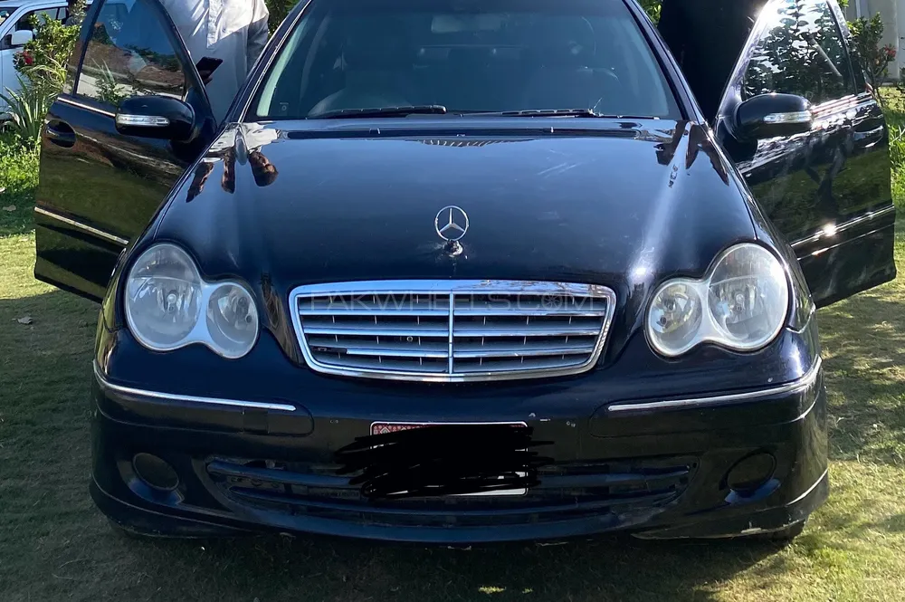 Mercedes Benz C Class 2007 for Sale in Islamabad Image-1