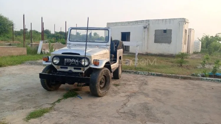 ٹویوٹا ایف جے کروزر 1970 for Sale in جہلم ٹویوٹا ایف جے کروزر 1970 for Sale in جہلم Image-3