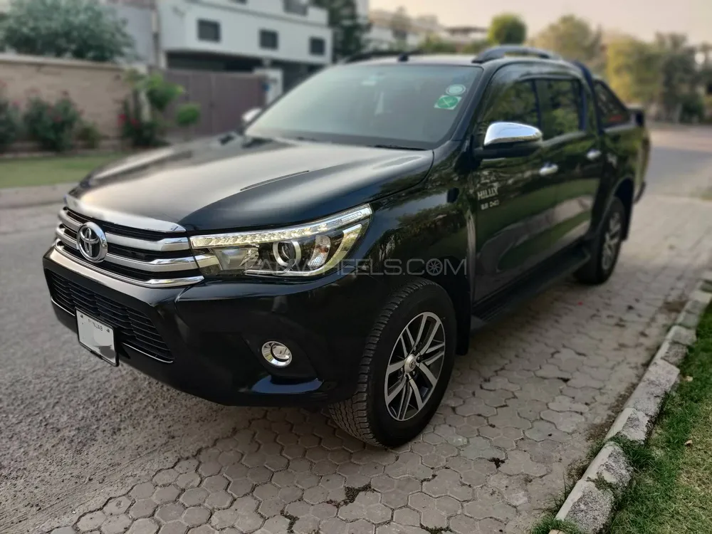 Toyota Hilux 2020 for Sale in Lahore Image-1