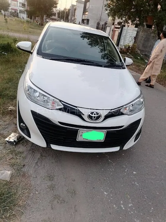 Toyota Yaris Sedan 2022 for Sale in Gujranwala Image-1