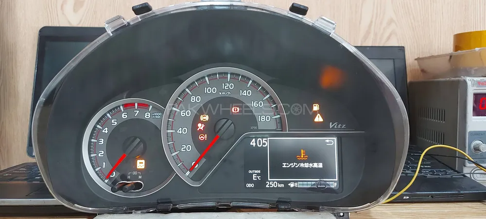 Vitz TFT Rpm Speedometer Image-1
