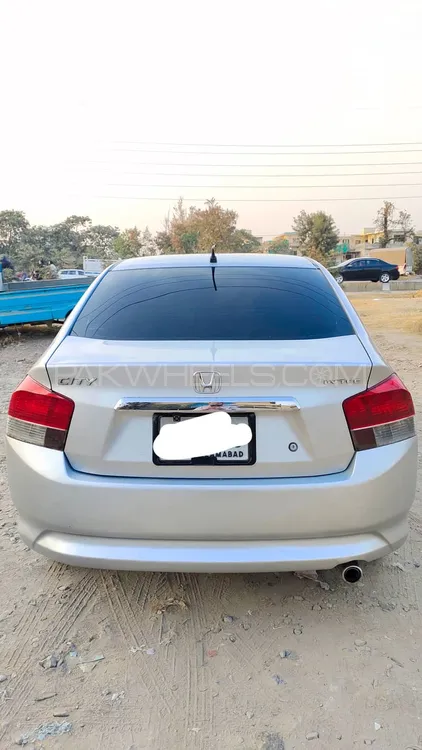 Honda City 2011 for Sale in Lahore Image-1