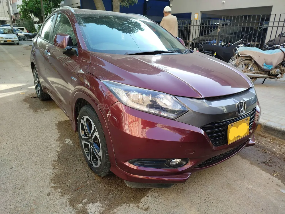 Honda Vezel 2015 for Sale in Karachi Image-1