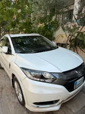 Honda Vezel Hybrid Z 2016 for Sale