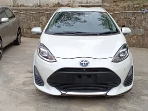 Toyota Aqua Z 2021 for Sale
