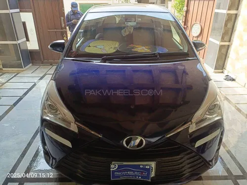 Slide toyota vitz 1 0 f 2014 119517609