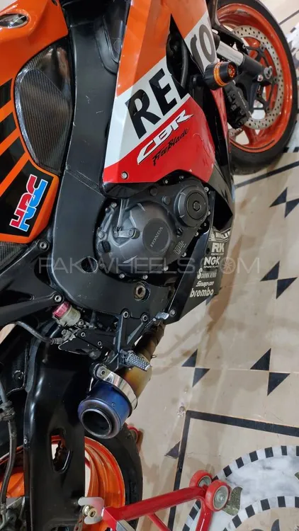 Honda CBR 1000RR 2008 for Sale Image-1