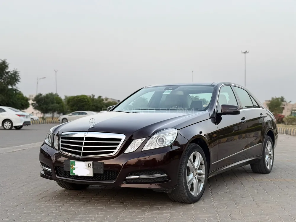 مرسڈیز بینز ای کلاس 2013 for Sale in فیصل آباد Image-1