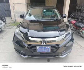 Honda Vezel Hybrid X 2016 for Sale