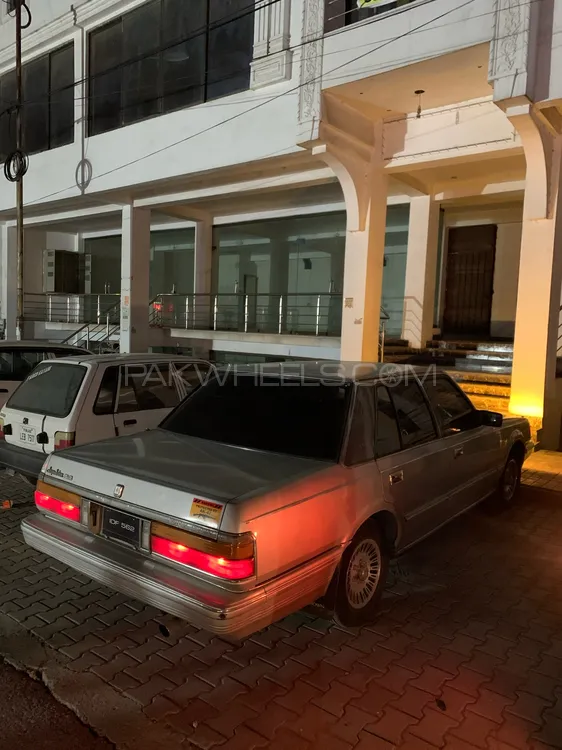 Toyota Crown 1984 for Sale in Islamabad Image-1