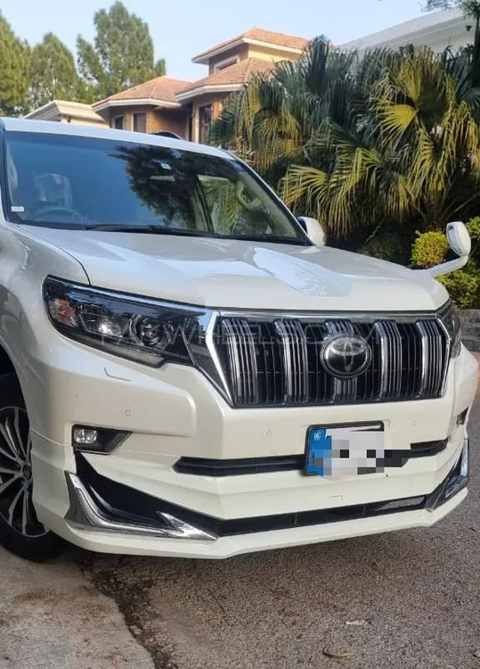Toyota Prado 2018 for Sale in Islamabad Image-1