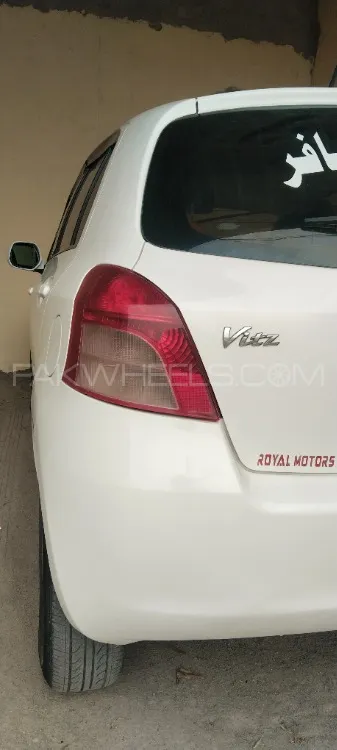 Toyota Vitz 2006 for Sale in Bannu Image-1