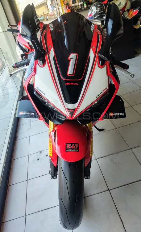 Honda CBR 1000RR 2017 for Sale Image-1