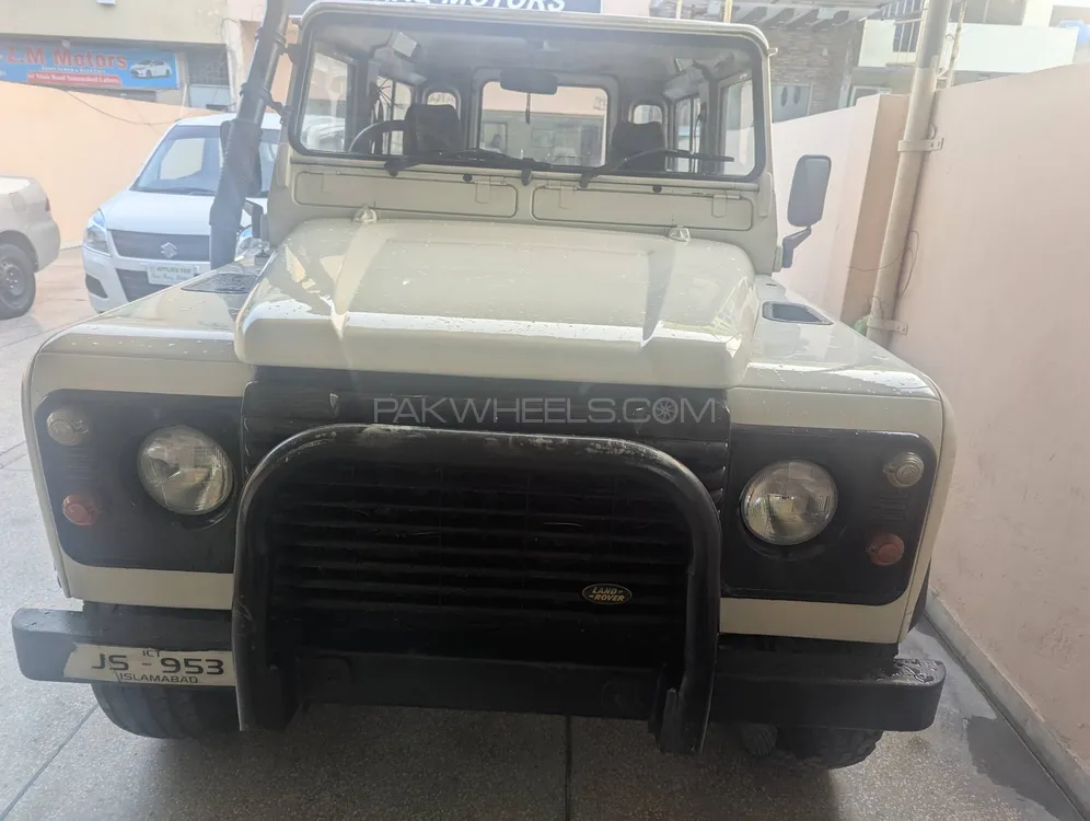 Land Rover Defender 2005 for Sale in Lahore Image-1