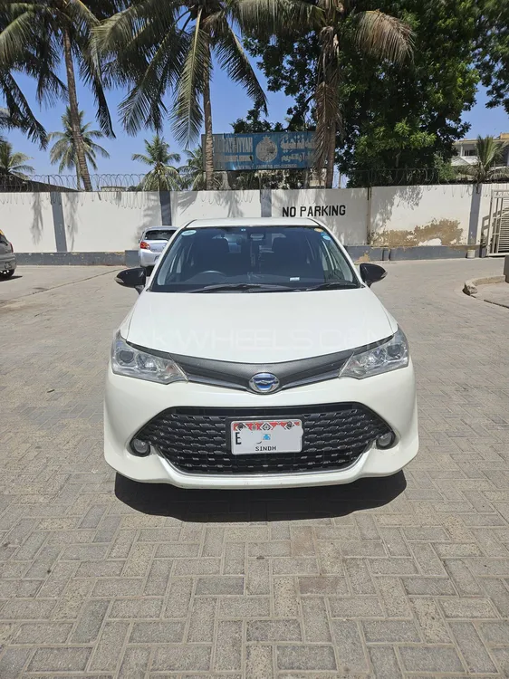 ٹویوٹا کرولا فیلڈر 2015 for Sale in کراچی Image-1