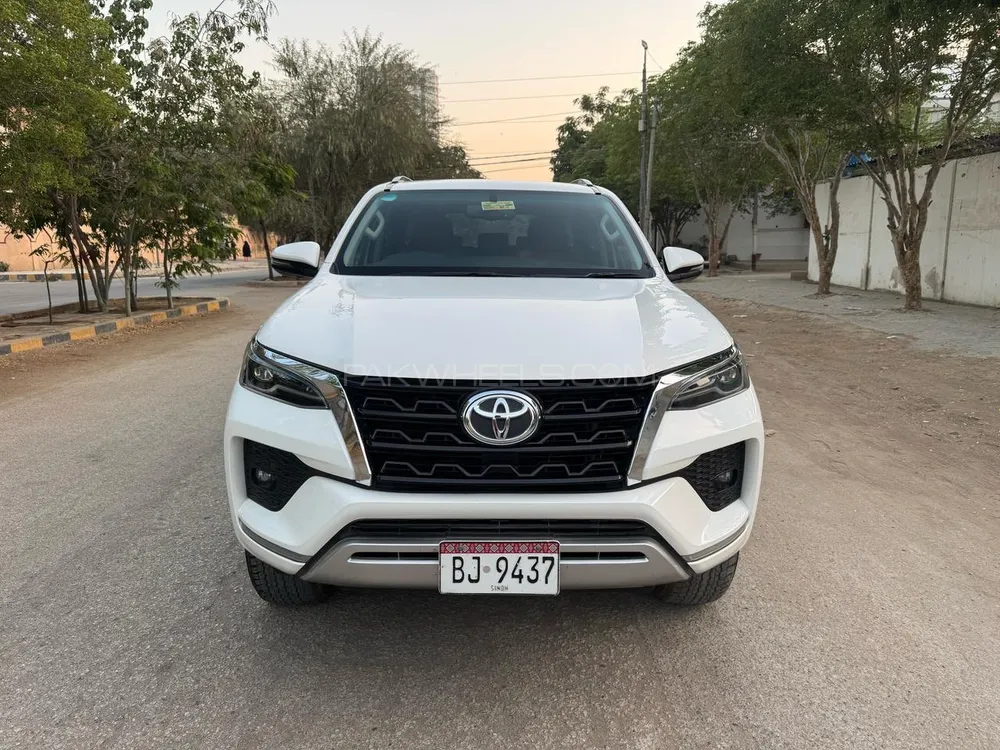 Toyota Fortuner 2021 for Sale in Karachi Image-1