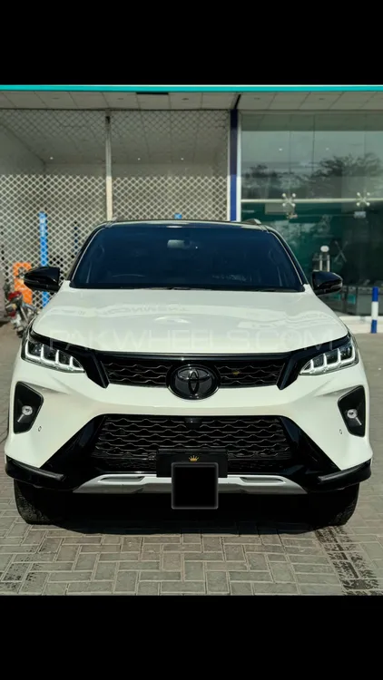 ٹویوٹا فورچیونر 2023 for Sale in لاہور Image-1