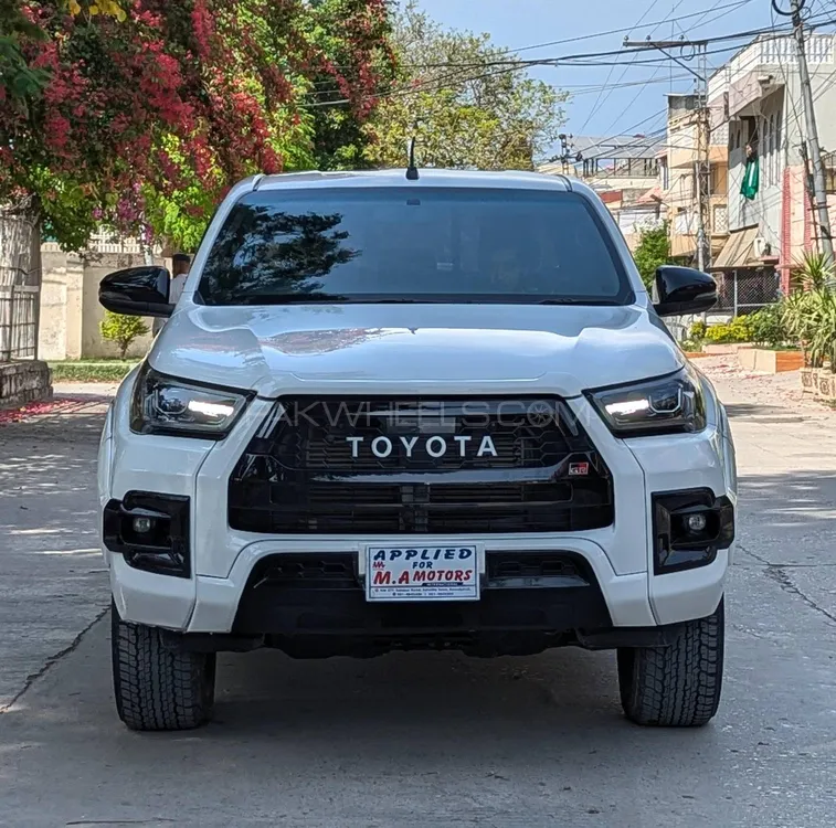 Toyota Hilux 2023 for Sale in Islamabad Image-1