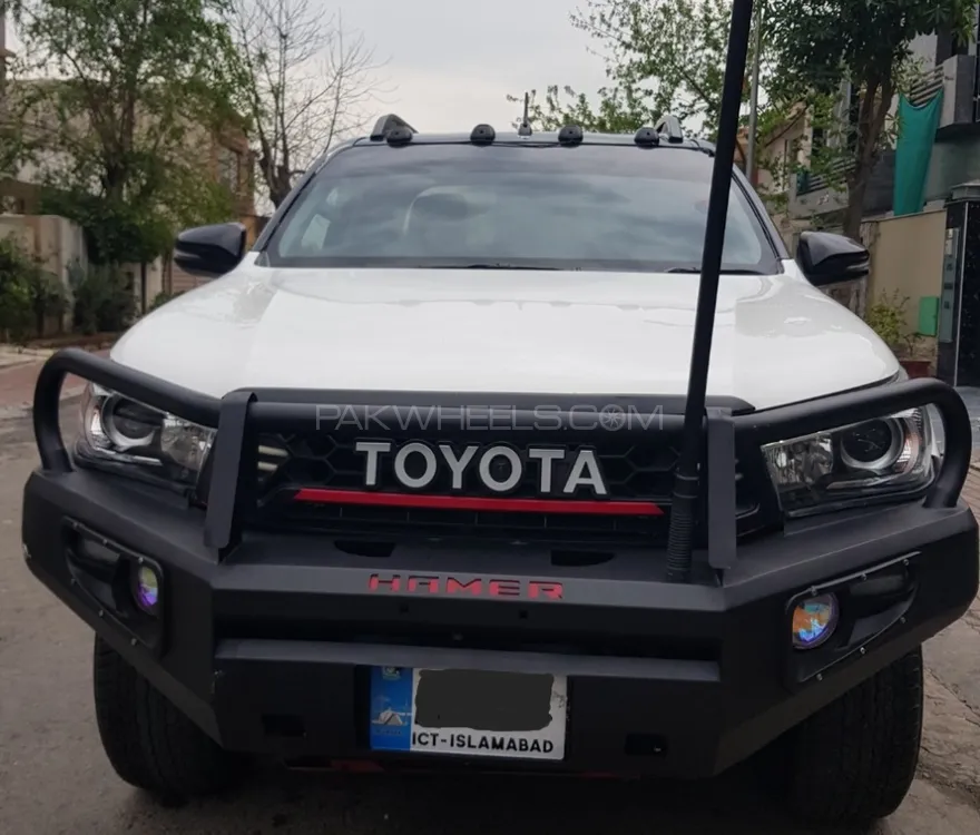 Toyota Hilux 2018 for Sale in Lahore Image-1