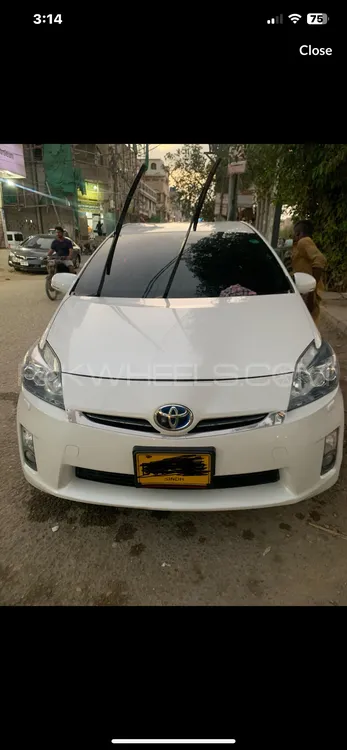 Toyota Prius 2011 for Sale in Karachi Image-1