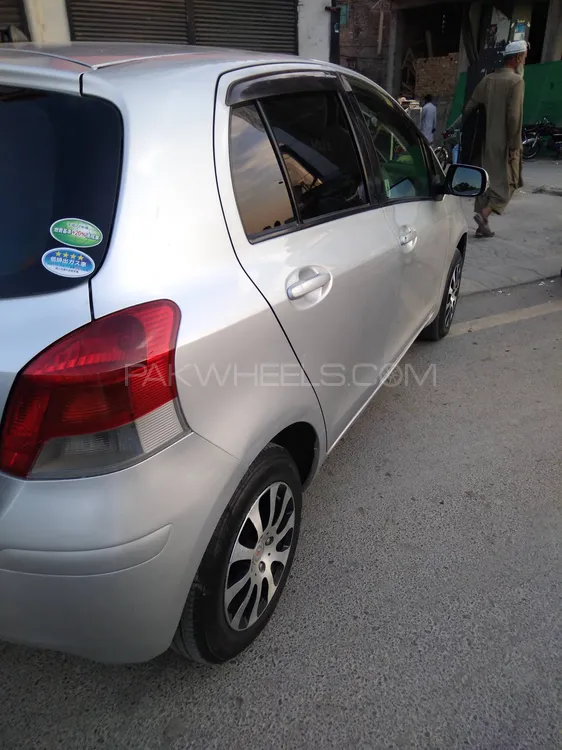 Toyota Vitz 2008 for Sale in Peshawar Image-1