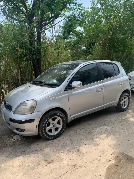 Toyota Vitz 2003 for Sale in Peshawar Image-1