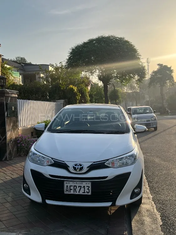 Toyota Yaris Sedan 2021 for Sale in Lahore Image-1