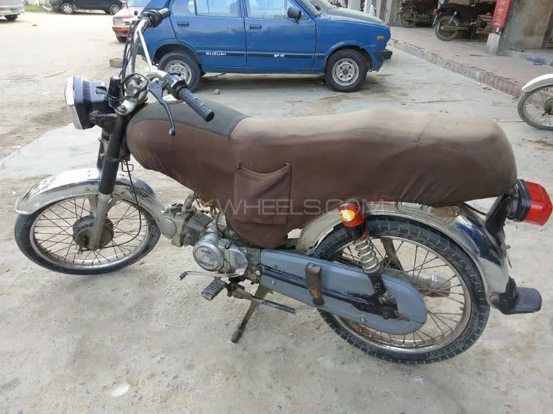 Unique Xtreme UD 70 2016 for Sale Image-1