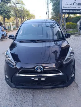 Toyota Sienta X 2018