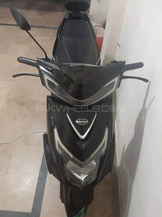 Crown EV-800 2024 for Sale Image-1