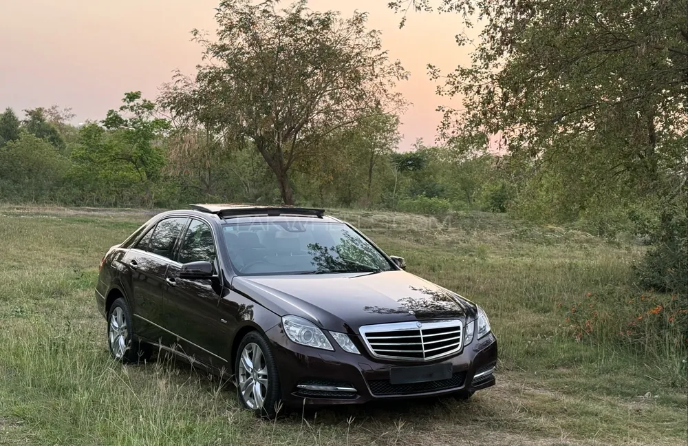 مرسڈیز بینز ای کلاس 2012 for Sale in اسلام آباد Image-1