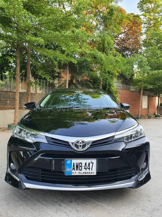 Toyota Corolla 2021 for Sale in Islamabad Image-1