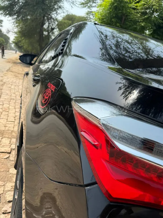 Toyota Corolla 2019 for Sale in Sahiwal Image-1