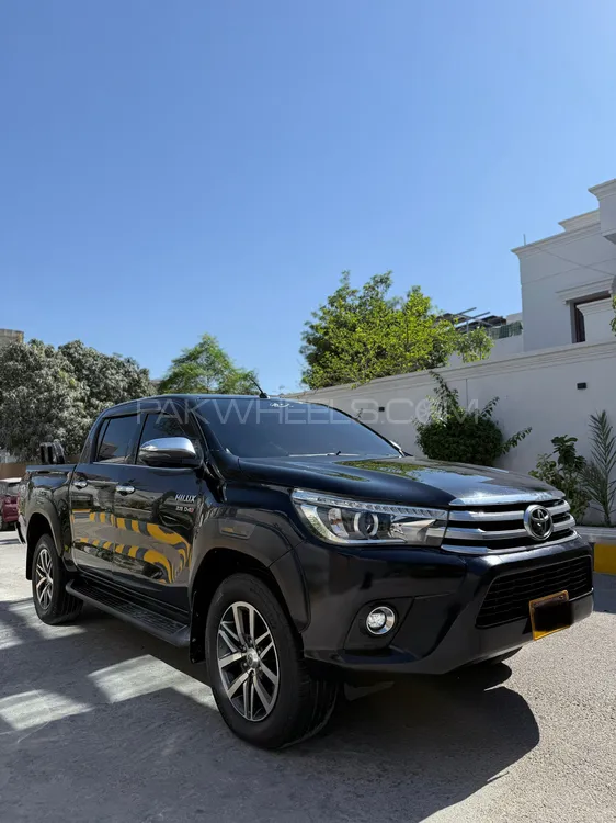 ٹویوٹا ہائیلکس 2021 for Sale in کراچی Image-1
