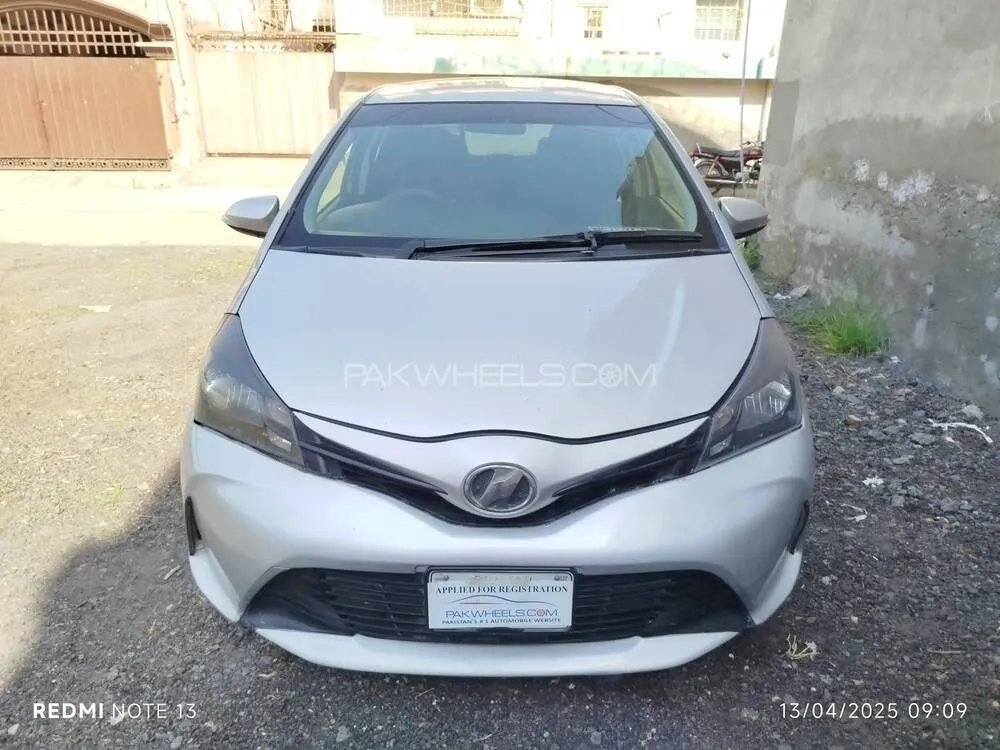 Toyota Vitz 2014 for Sale in Faisalabad Image-1