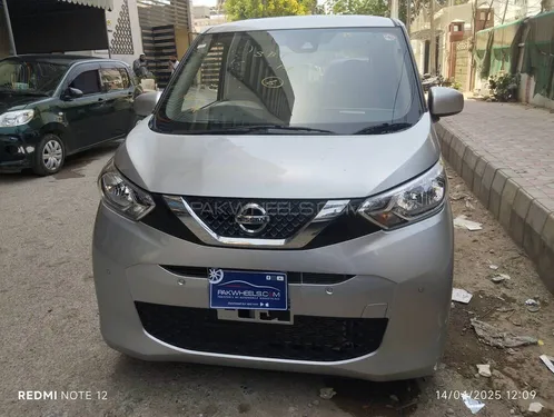 Slide nissan dayz s 29 2022 119828798