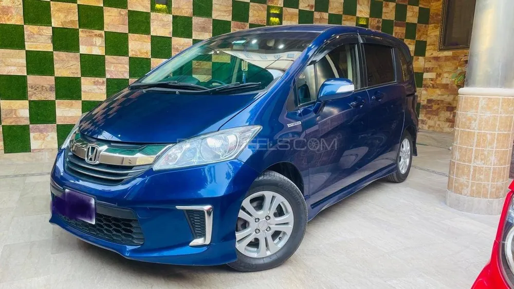 Honda Freed 2016 for Sale in Gujranwala Image-1