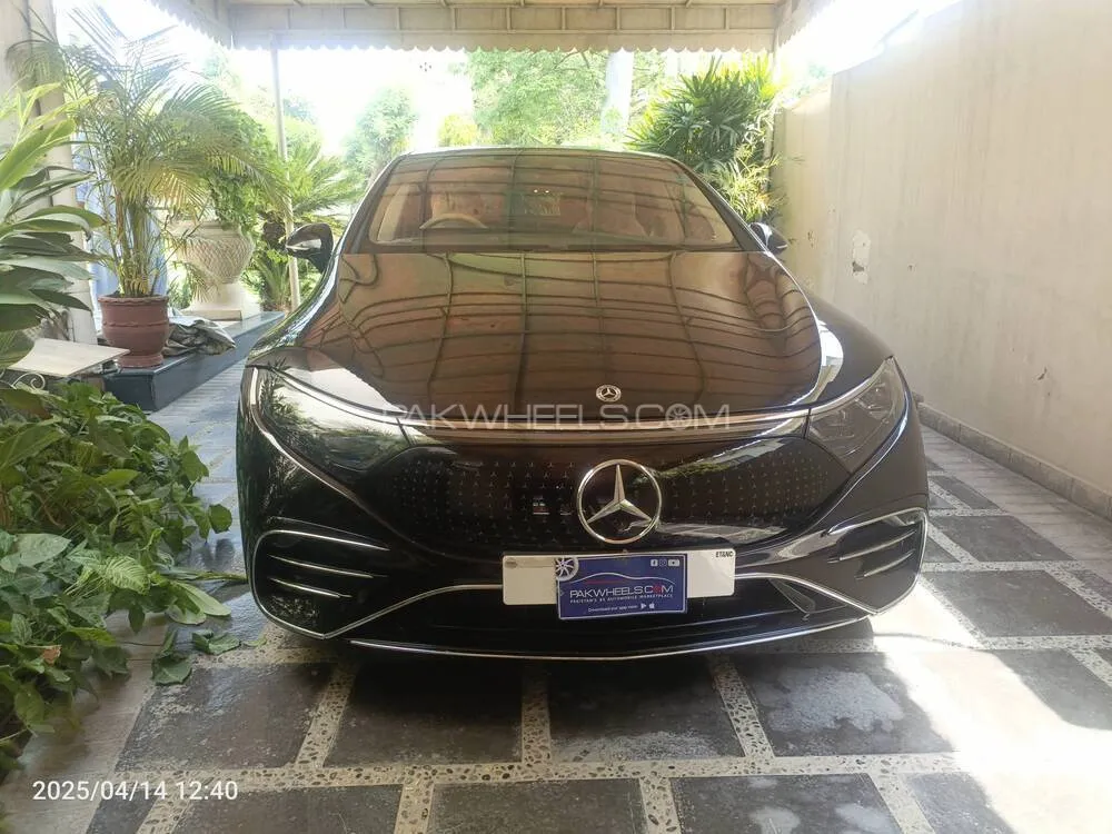 مرسڈیز بینز ای کیو ایس 2022 for Sale in لاہور Image-1