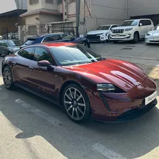 Porsche Taycan 2021 for Sale