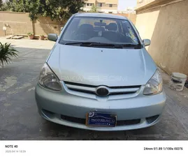 Toyota Platz F 1.0 2003 for Sale